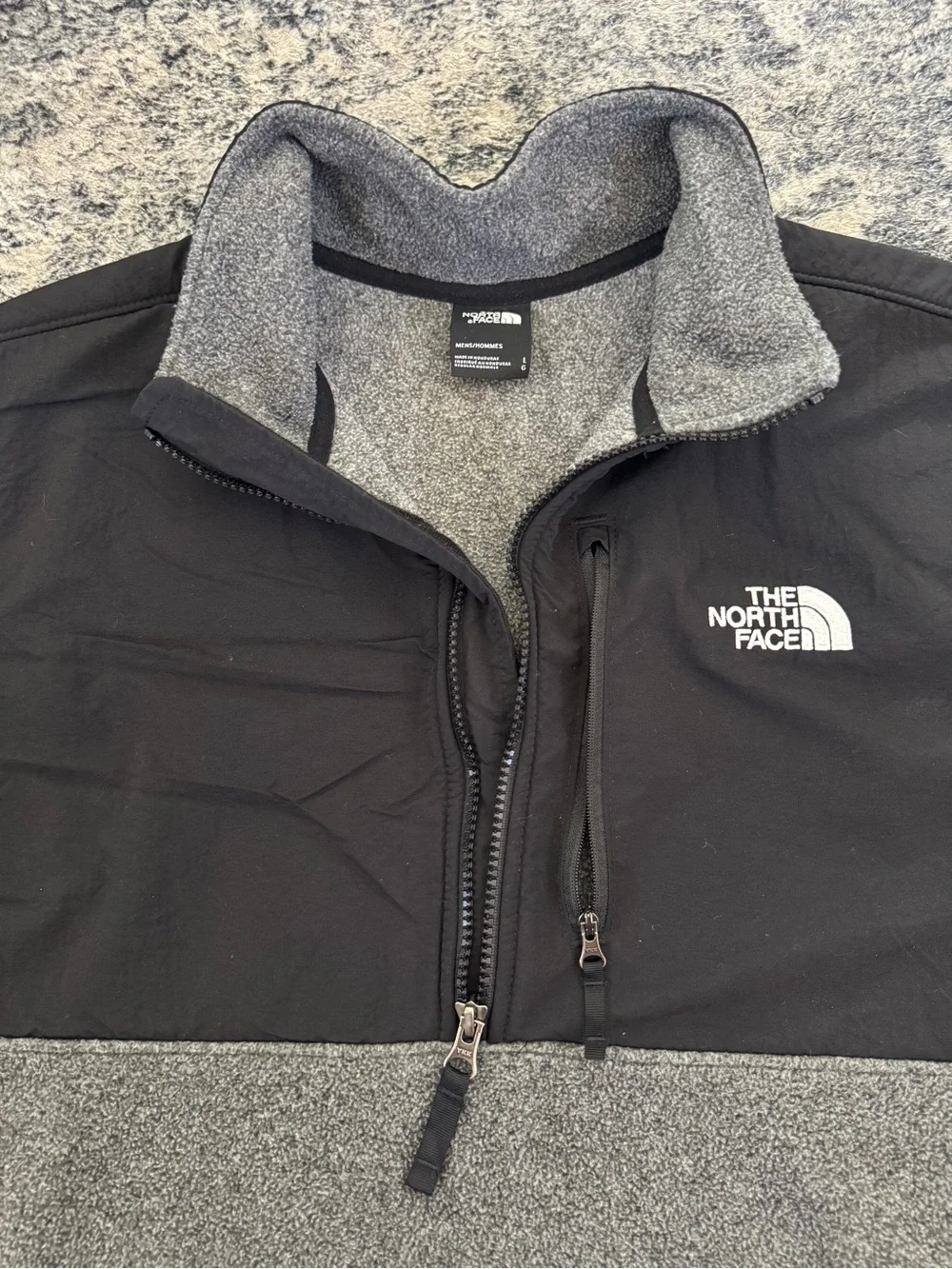The North Face Black Grey Fleece Logo Quarter Zip Pull Over Jacket